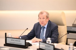 Академик РАН Г.Я. Красников выступил на совещании по развитию высокотехнологичной отрасли «Квантовые вычисления»