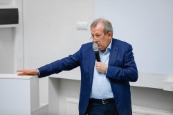 Г.Я. Красников прочитал лекцию студентам Дальневосточного федерального университета