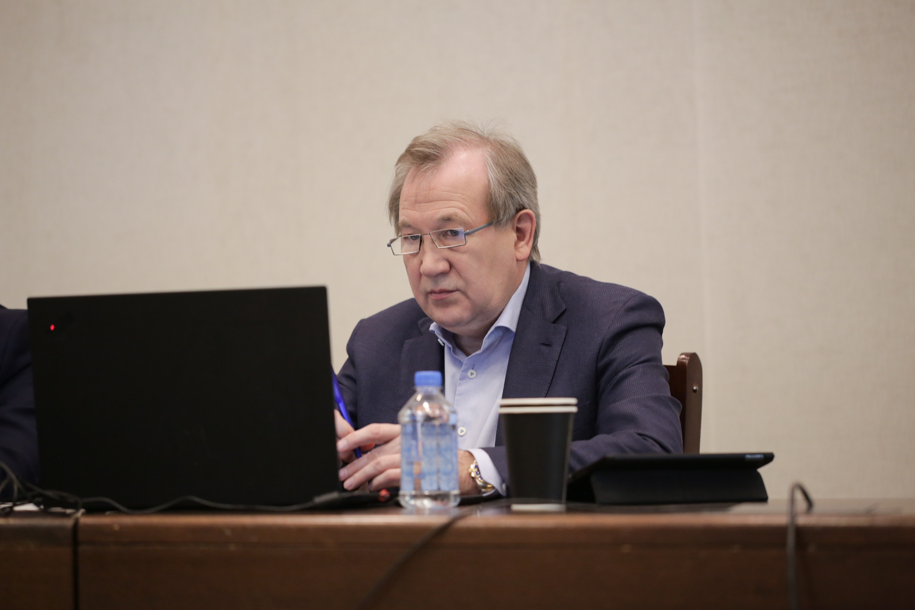 Состоялось совместное заседание Научных советов РАН по квантовым технологиям и по материалам и наноматериалам