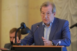 Академик РАН Г.Я. Красников выступил перед учеными Отделения медицинских наук РАН