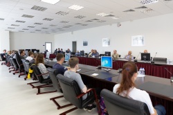 В НИИМЭ прошла встреча студентов базовой кафедры МФТИ с преподавательским составом 