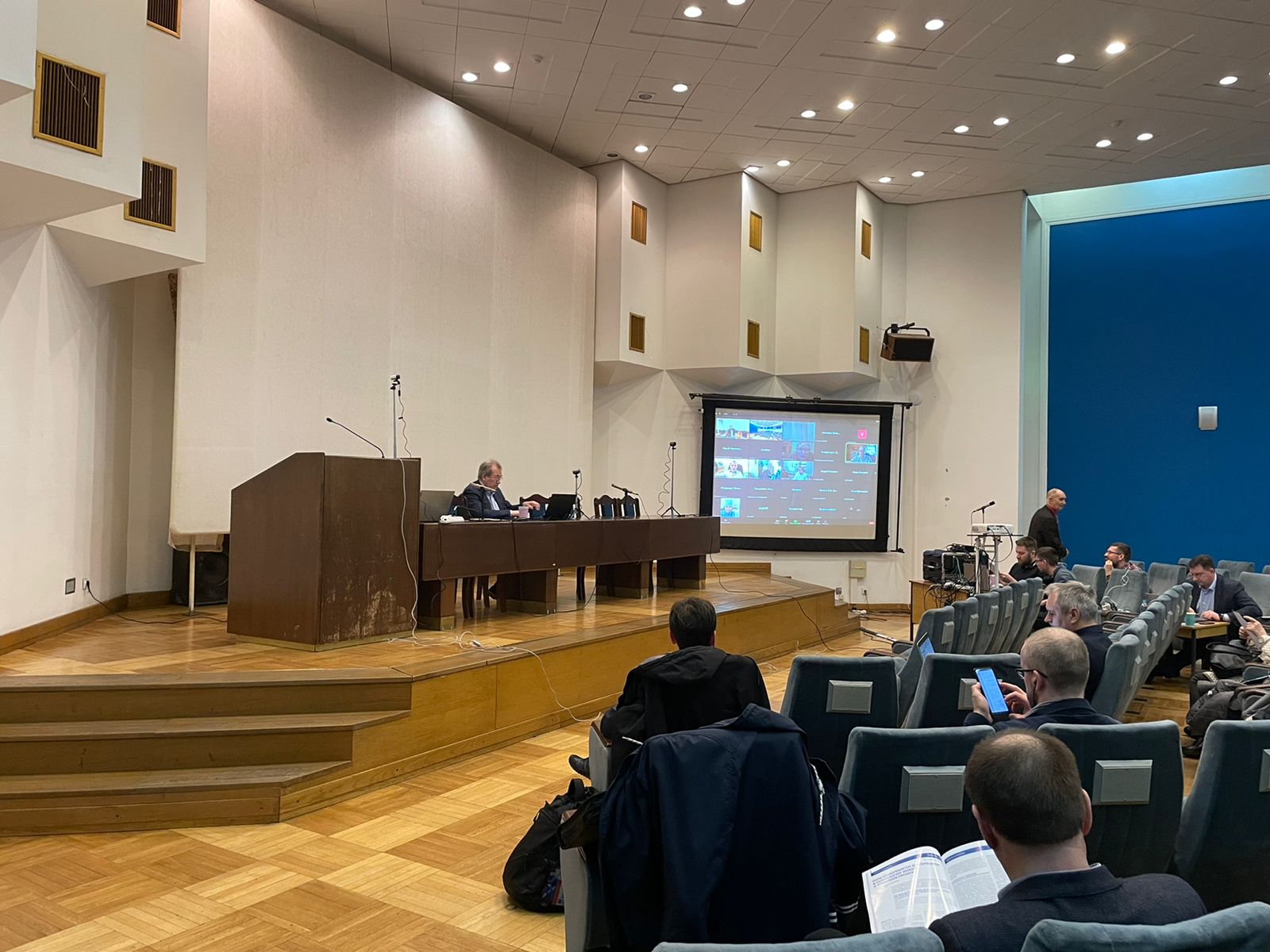 В РАН состоялось заседание Научного Совета ОНИТ РАН «Фундаментальные проблемы элементной базы информационно-вычислительных и управляющих систем и материалов для ее создания».